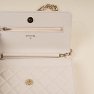 Wallet On Chain - CHANEL - Affordable Luxury thumbnail image