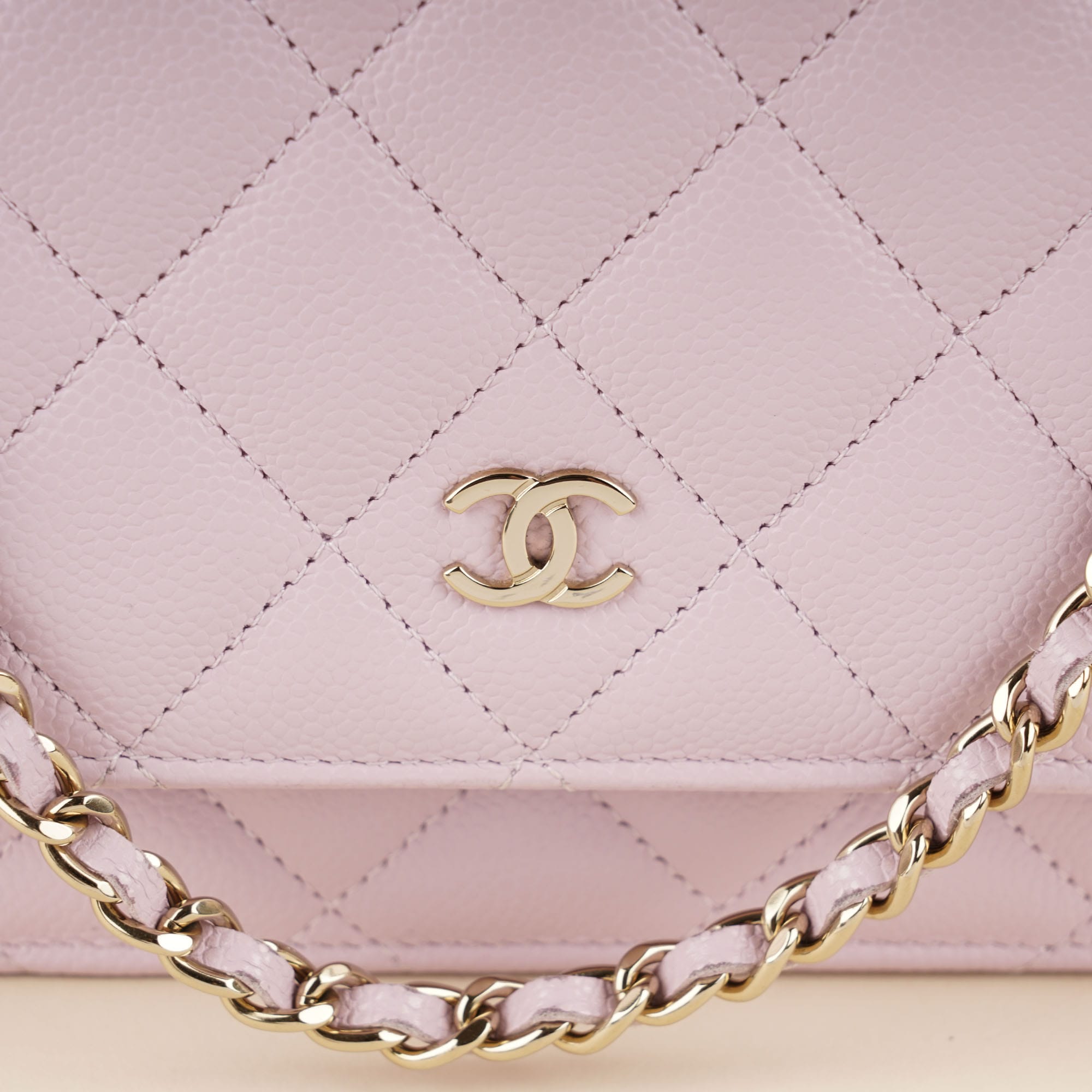 Wallet on Chain - CHANEL - Affordable Luxury image