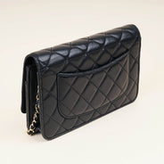 Wallet On Chain - CHANEL - Affordable Luxury thumbnail image