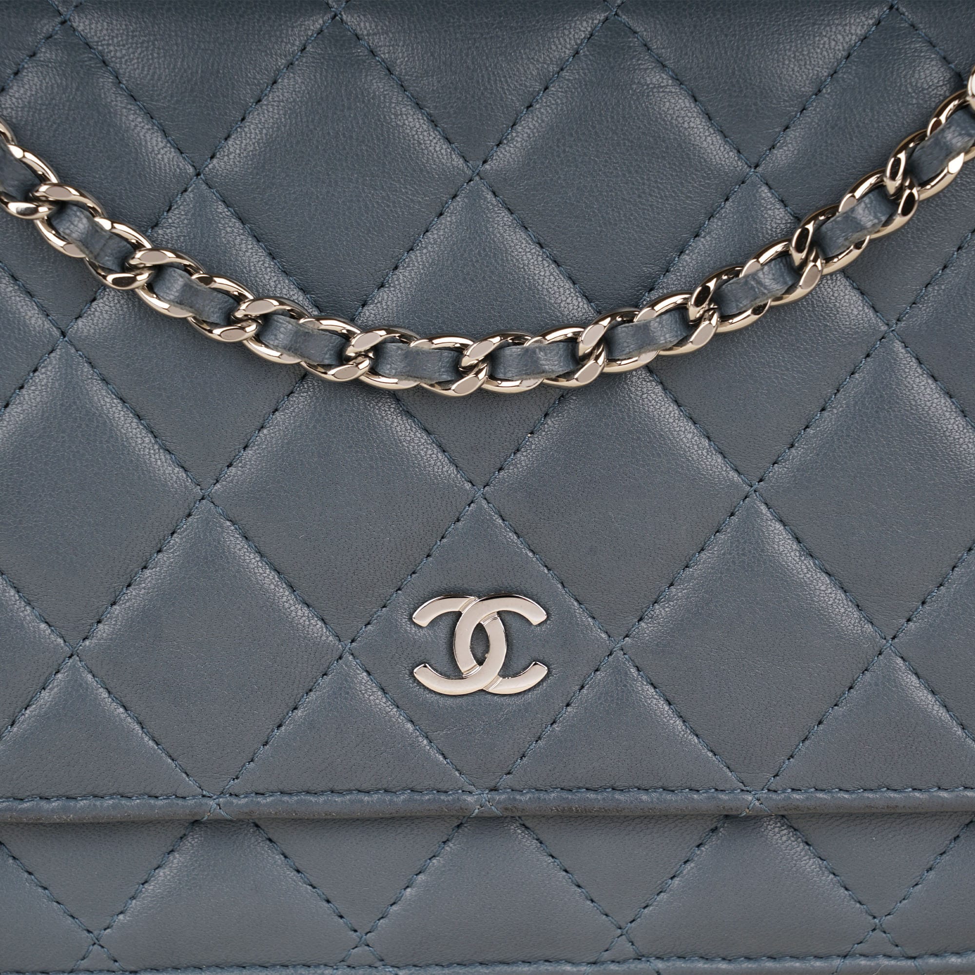 Wallet on Chain - CHANEL - Affordable Luxury image