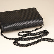 Wallet on Chain - CHANEL - Affordable Luxury thumbnail image