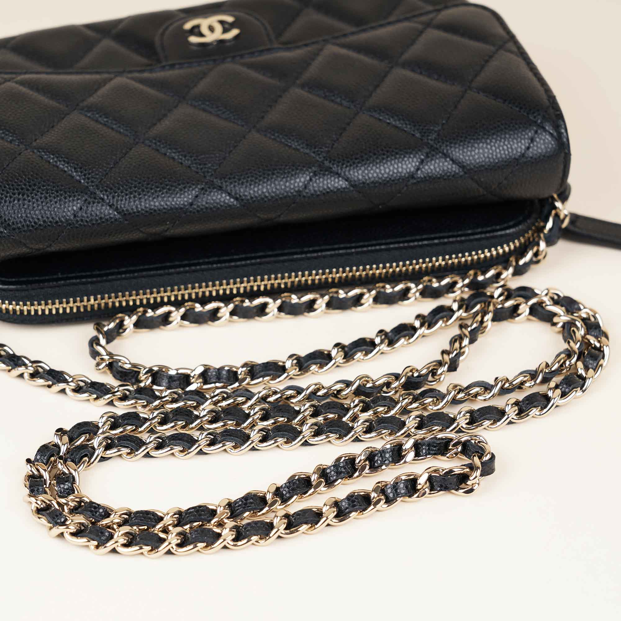 Wallet on Chain - CHANEL - Affordable Luxury image