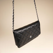 Wallet on Chain - CHANEL - Affordable Luxury thumbnail image