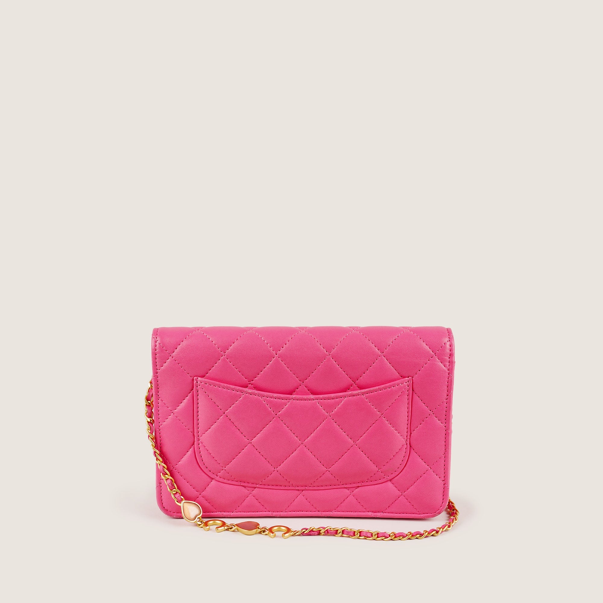 Wallet on Chain - CHANEL - Affordable Luxury