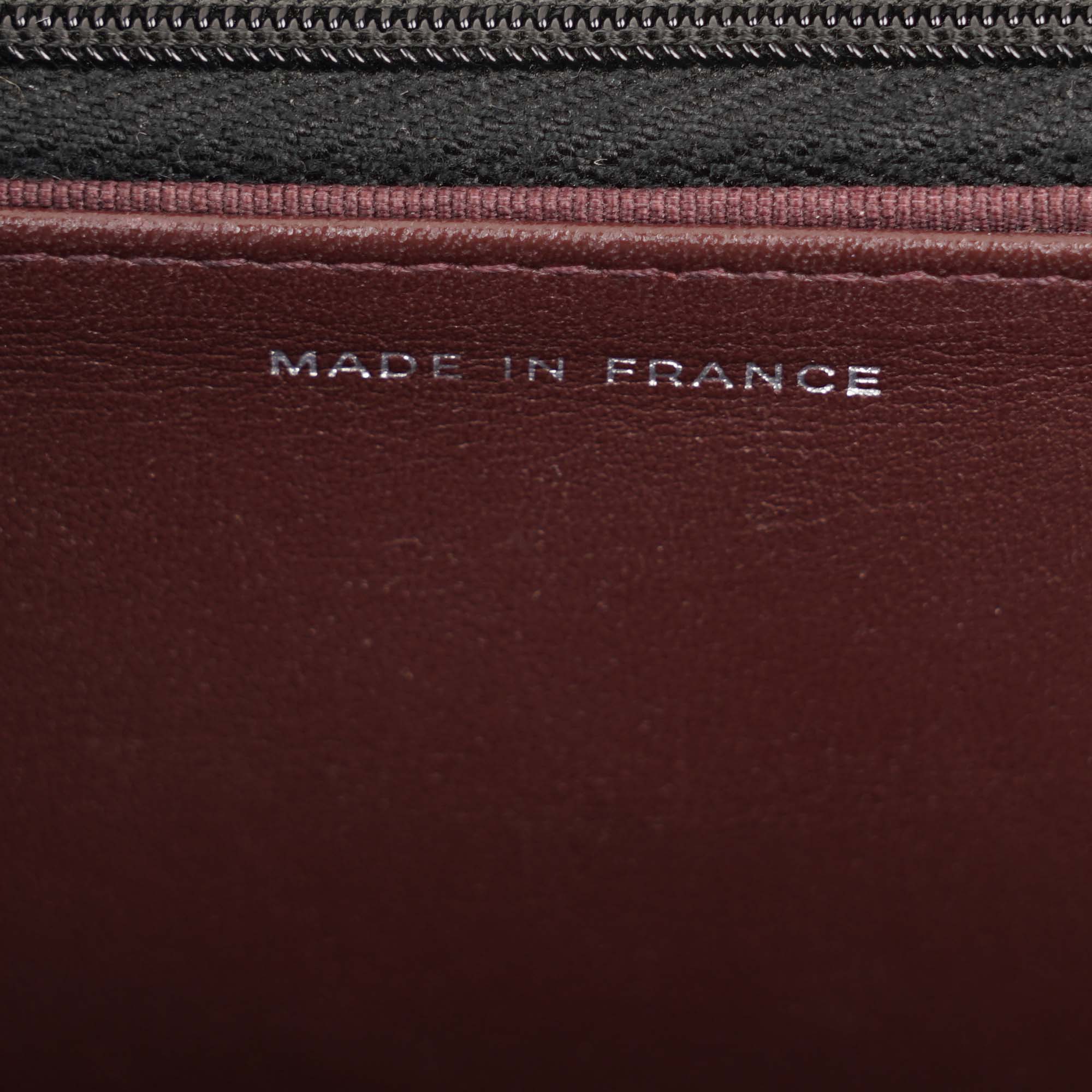 Wallet on Chain Black - CHANEL - Affordable Luxury image