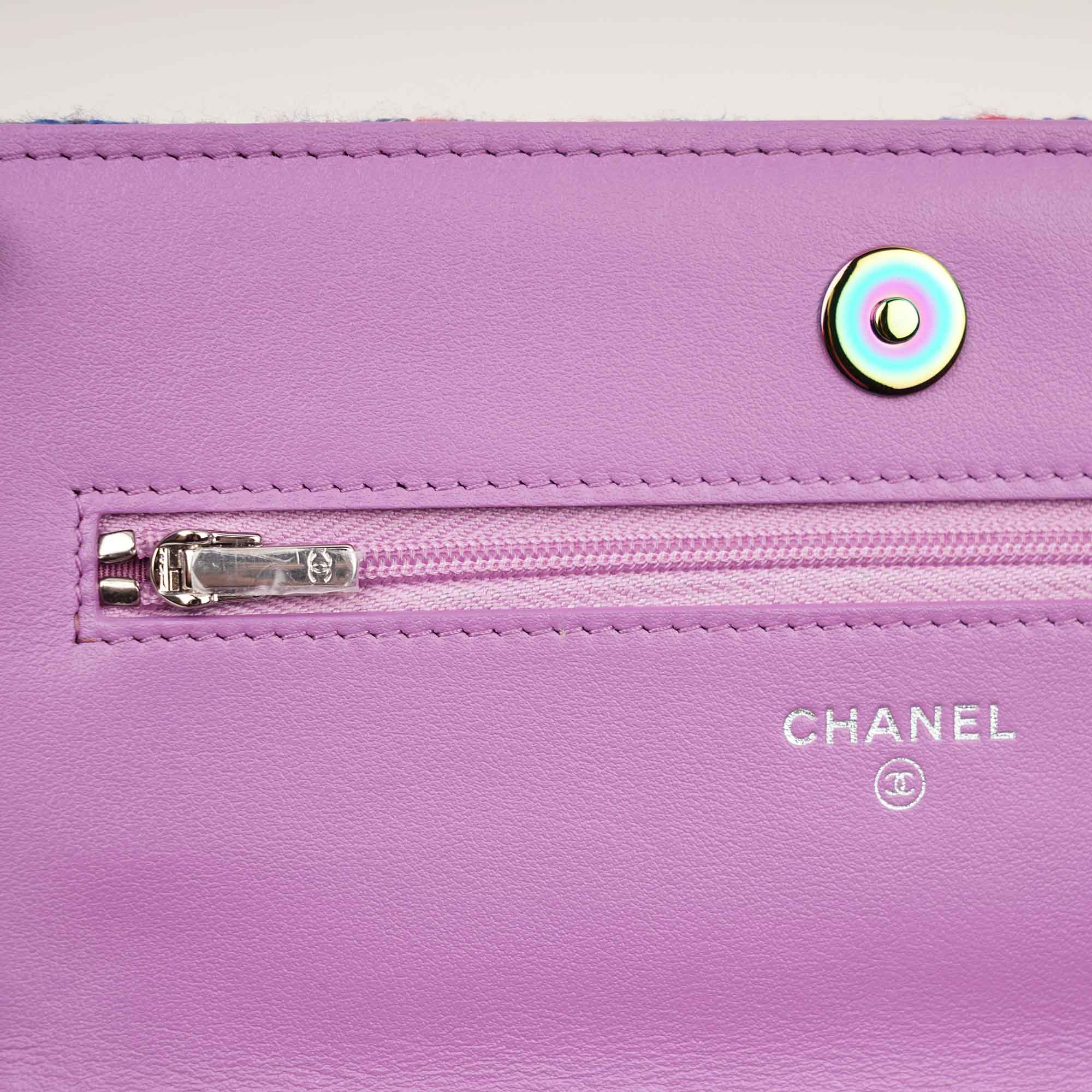 Wallet on Chain Shoulder Bag - CHANEL - Affordable Luxury image