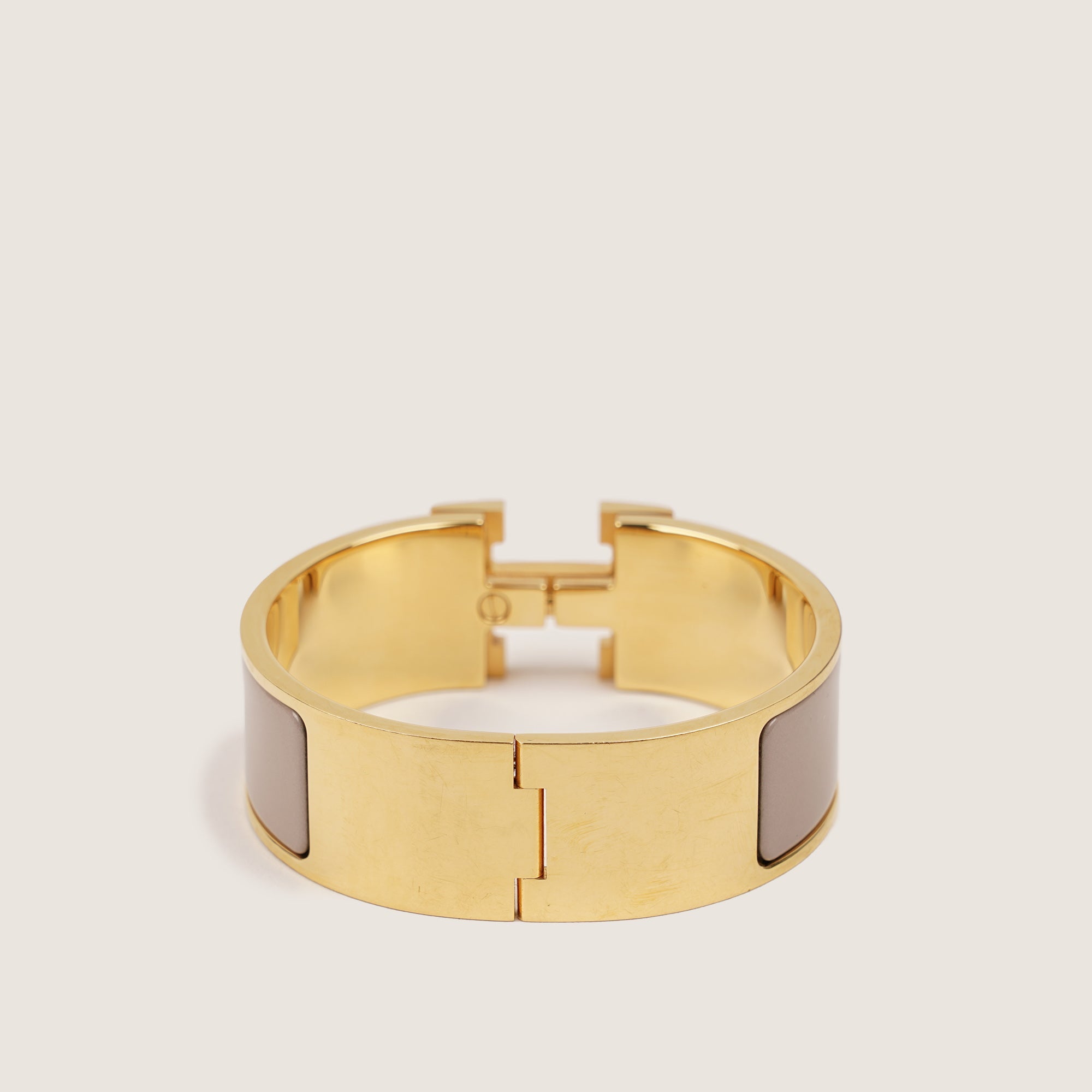 Wide Clic H Bracelet - HERMÈS - Affordable Luxury