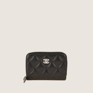 Zipped Coin Purse - CHANEL - Affordable Luxury thumbnail image