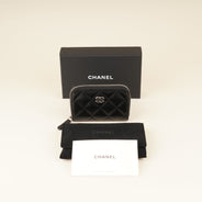 Zipped Coin Purse - CHANEL - Affordable Luxury thumbnail image