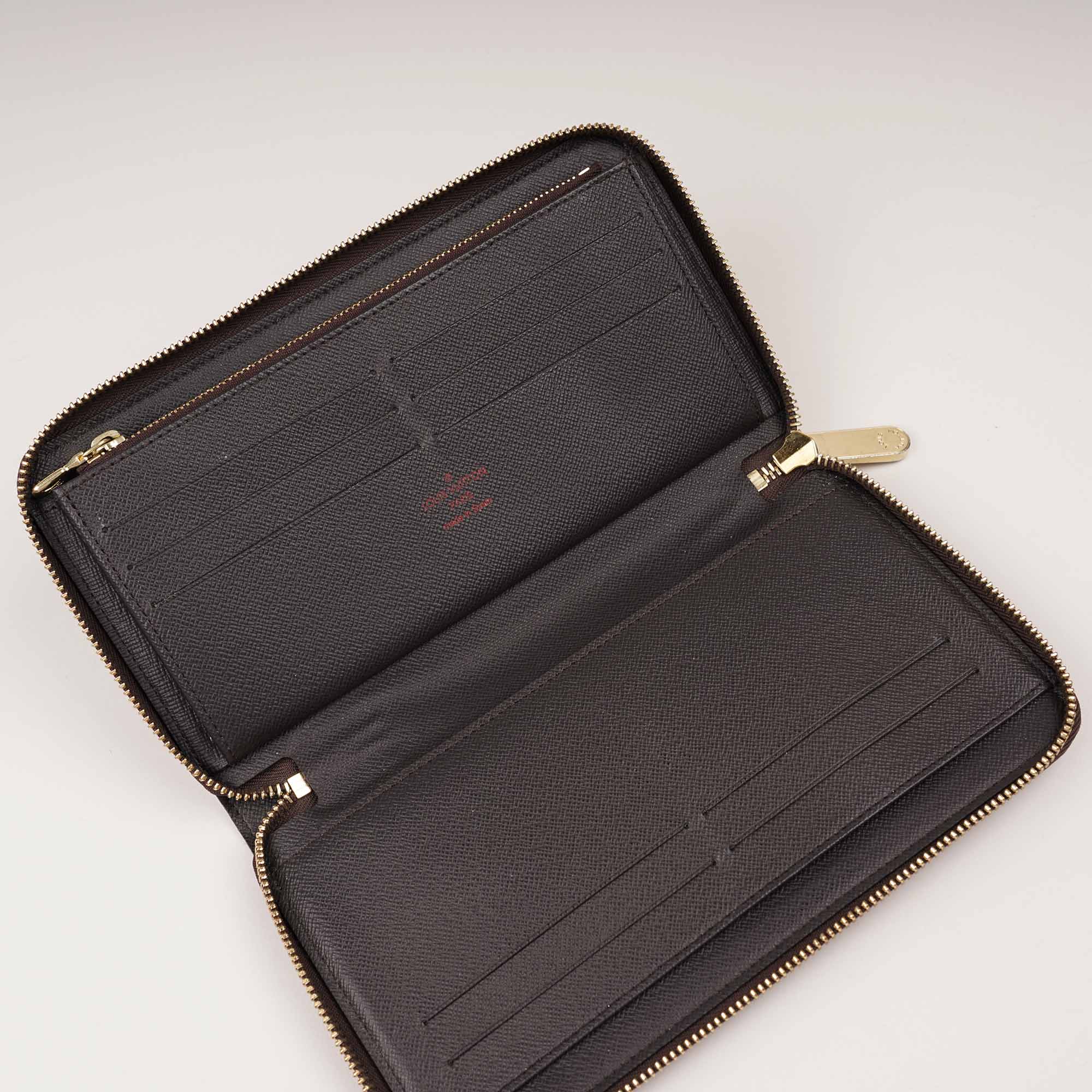 Zippy Organizer Wallet - LOUIS VUITTON - Affordable Luxury image
