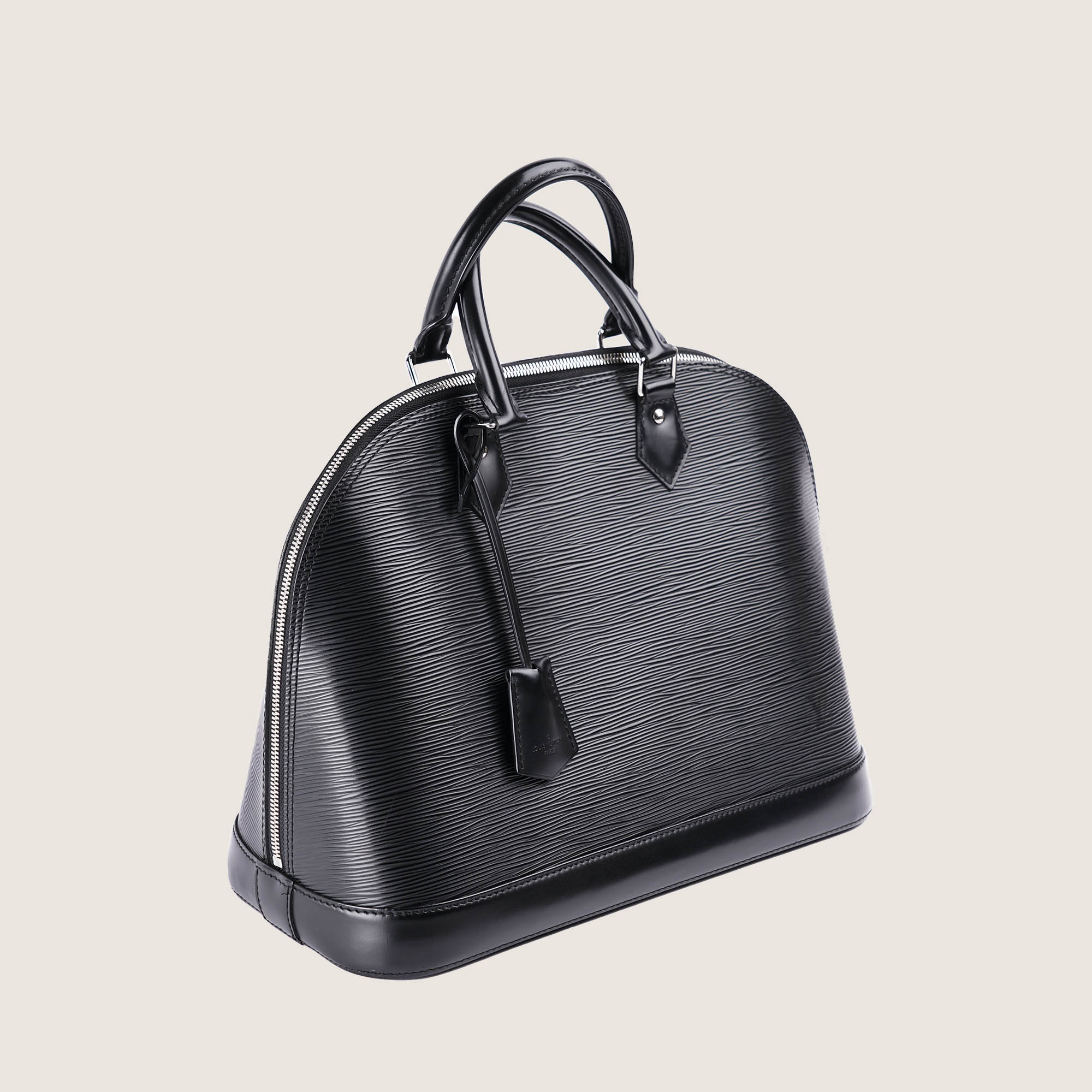 Alma MM Black Epi Leather - LOUIS VUITTON - Affordable Luxury