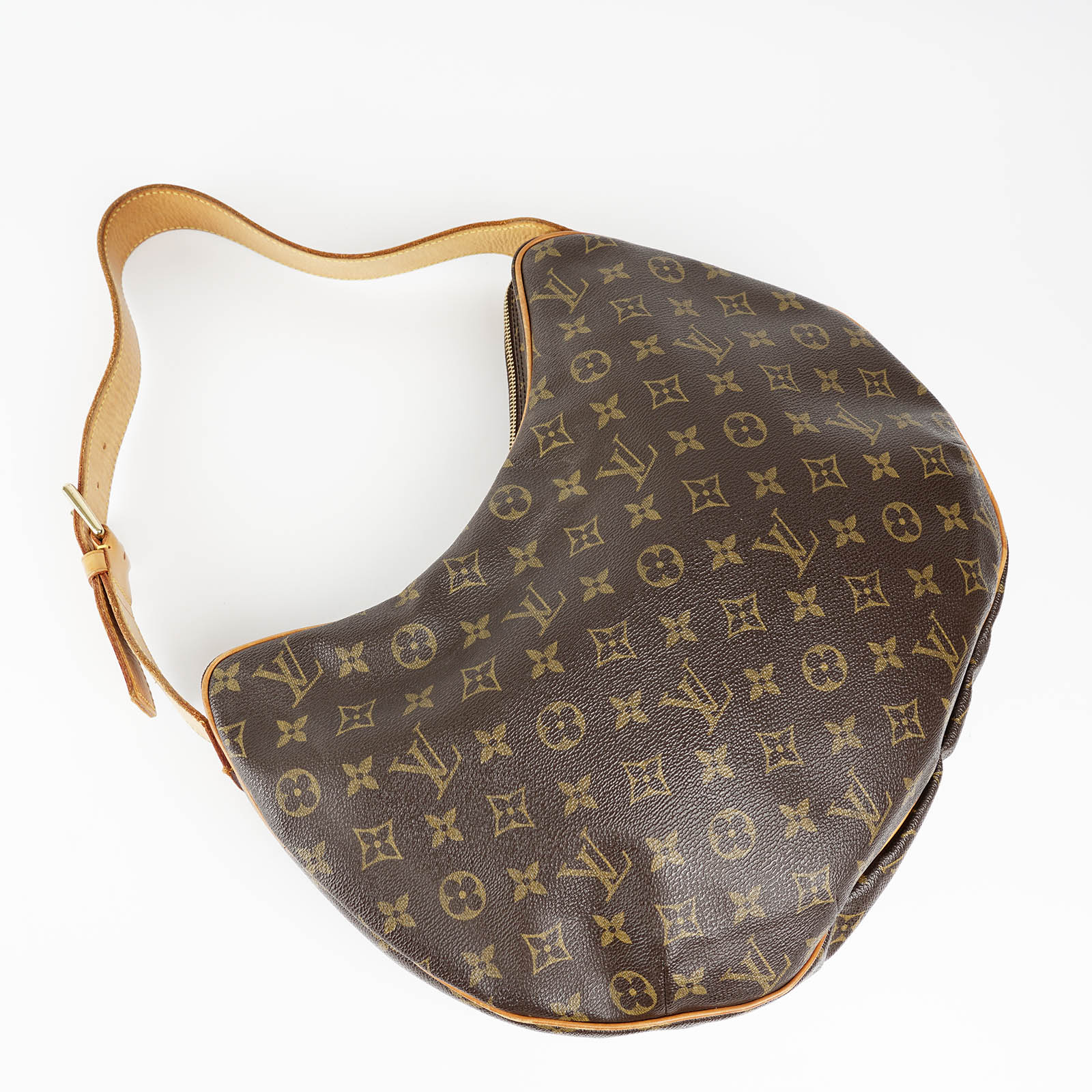 Croissant Shoulder Bag - LOUIS VUITTON - Affordable Luxury image