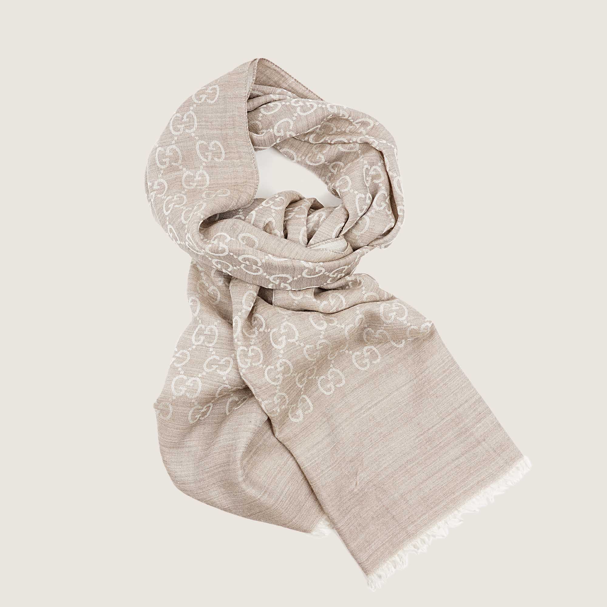 Affordable scarves outlet