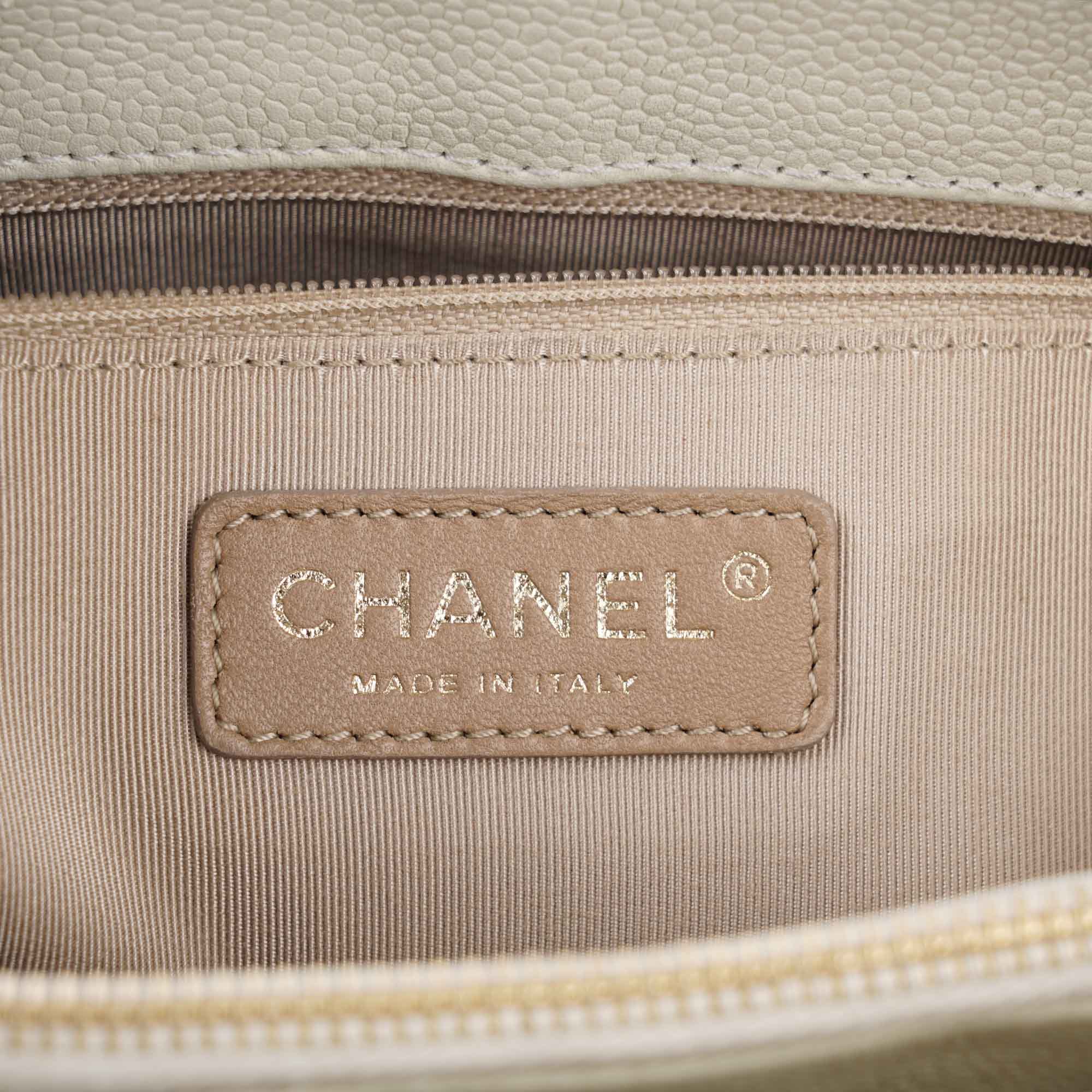 Grand Shopping Tote GST Caviar - CHANEL - Affordable Luxury image