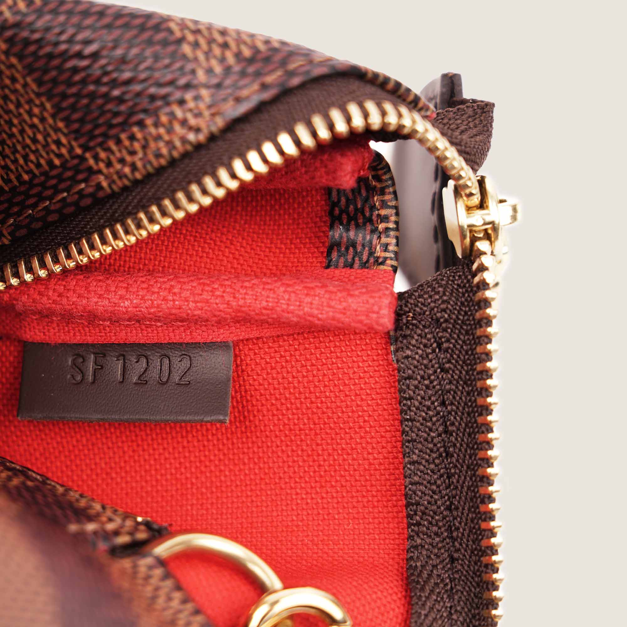 Mini Pochette Accessories - LOUIS VUITTON - Affordable Luxury image