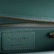Montaigne 30 - CHRISTIAN DIOR - Affordable Luxury thumbnail image