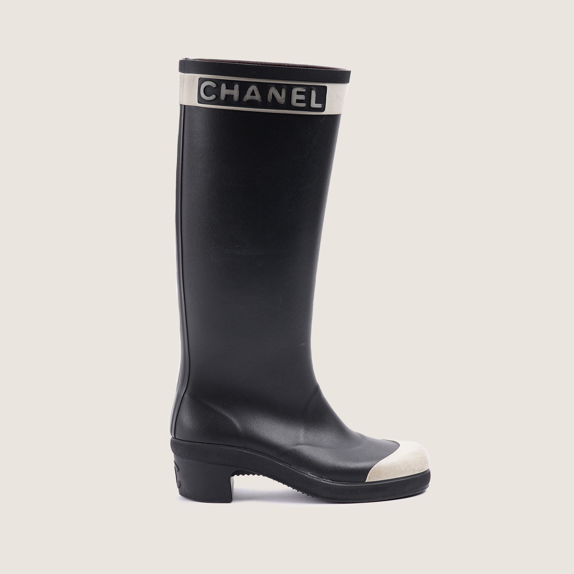Rain Boots Black & White 37 - CHANEL - Affordable Luxury