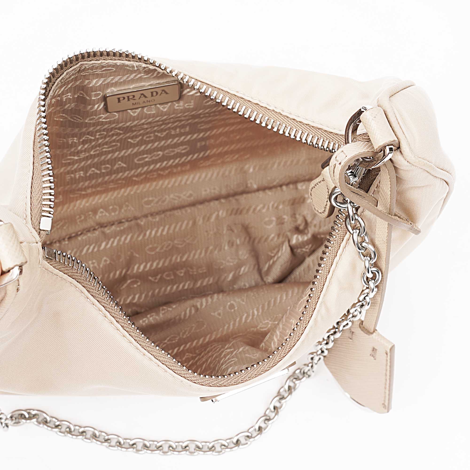 Re-edition 2005 Shoulder Bag - PRADA - Affordable Luxury image