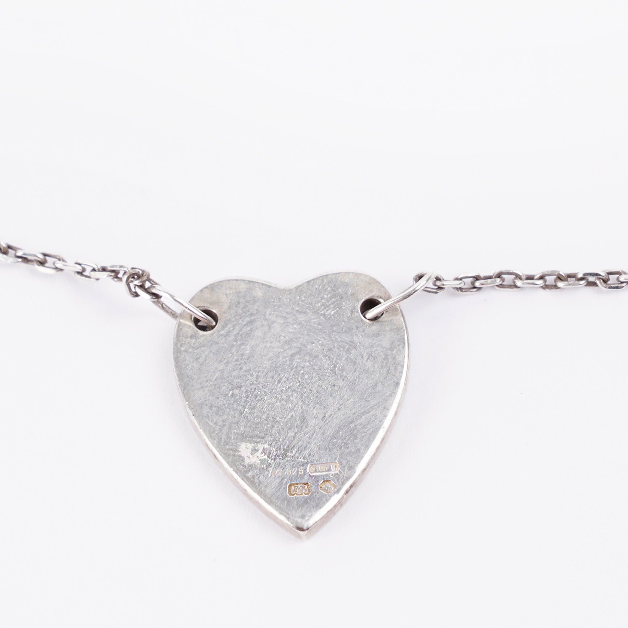 Silver Heart Necklace - GUCCI - Affordable Luxury image