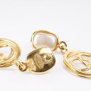 Vintage Oversized CC Earrings - CHANEL - Affordable Luxury thumbnail image